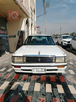 تۆیۆتا کراون